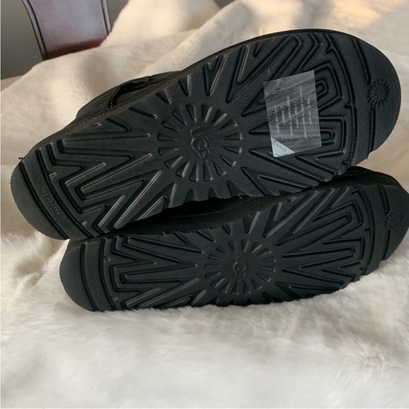 Classic Short II Women’s Ugg boot - Picture 3 of 5